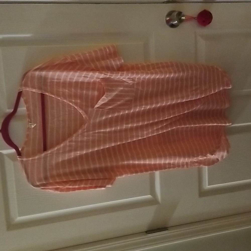 L love Women's Top Size Large